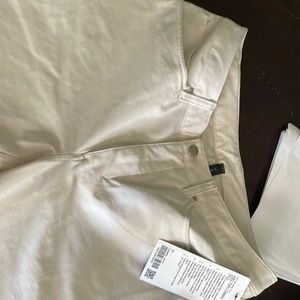 New with Tag Lulu ABC Pant